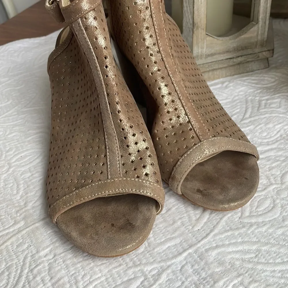 ISOLA Women's Lora Anthracite Suede Gold Shimmer Perforated Strap Heels Shoes 8